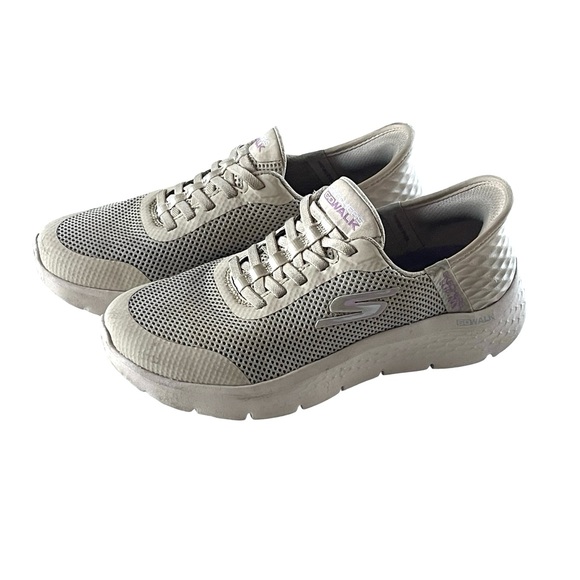 Skechers Shoes - Skechers Light Beige Athletic Shoes in size 6.5